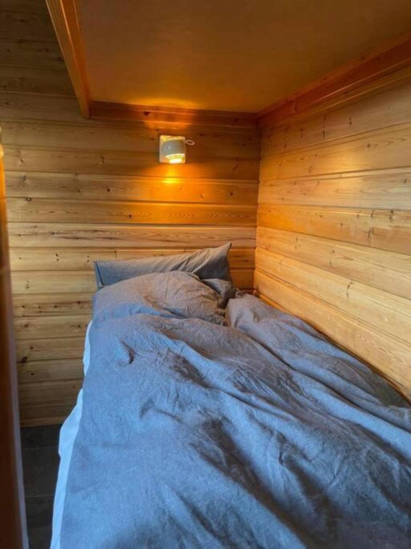 Cozy 2 Bedroom Cottage With Hot Tub Akureyri Eksteriør billede