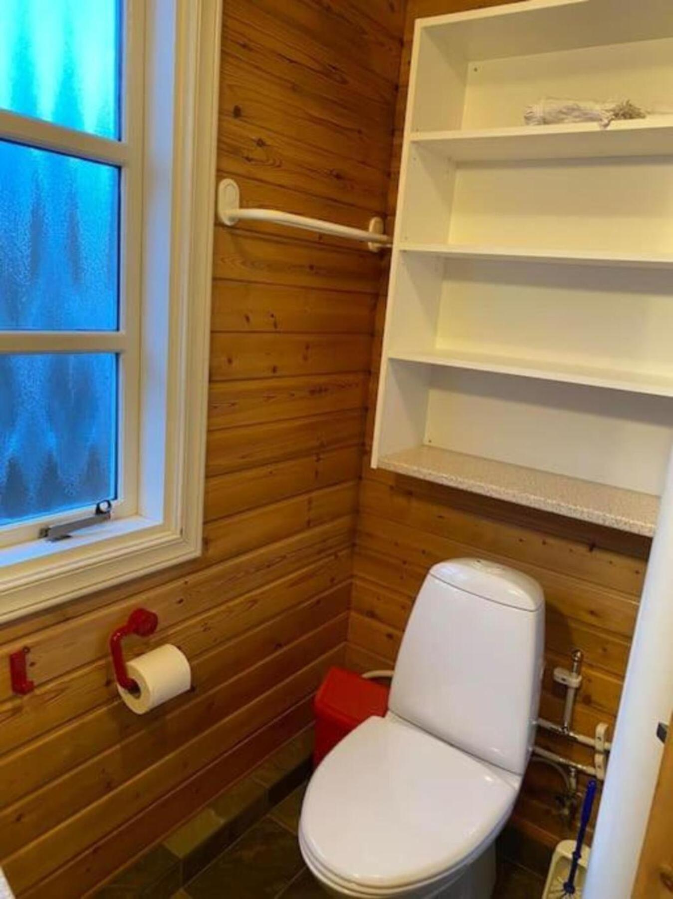 Cozy 2 Bedroom Cottage With Hot Tub Akureyri Eksteriør billede