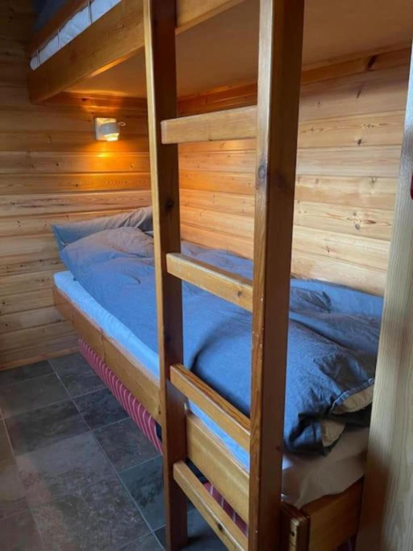 Cozy 2 Bedroom Cottage With Hot Tub Akureyri Eksteriør billede