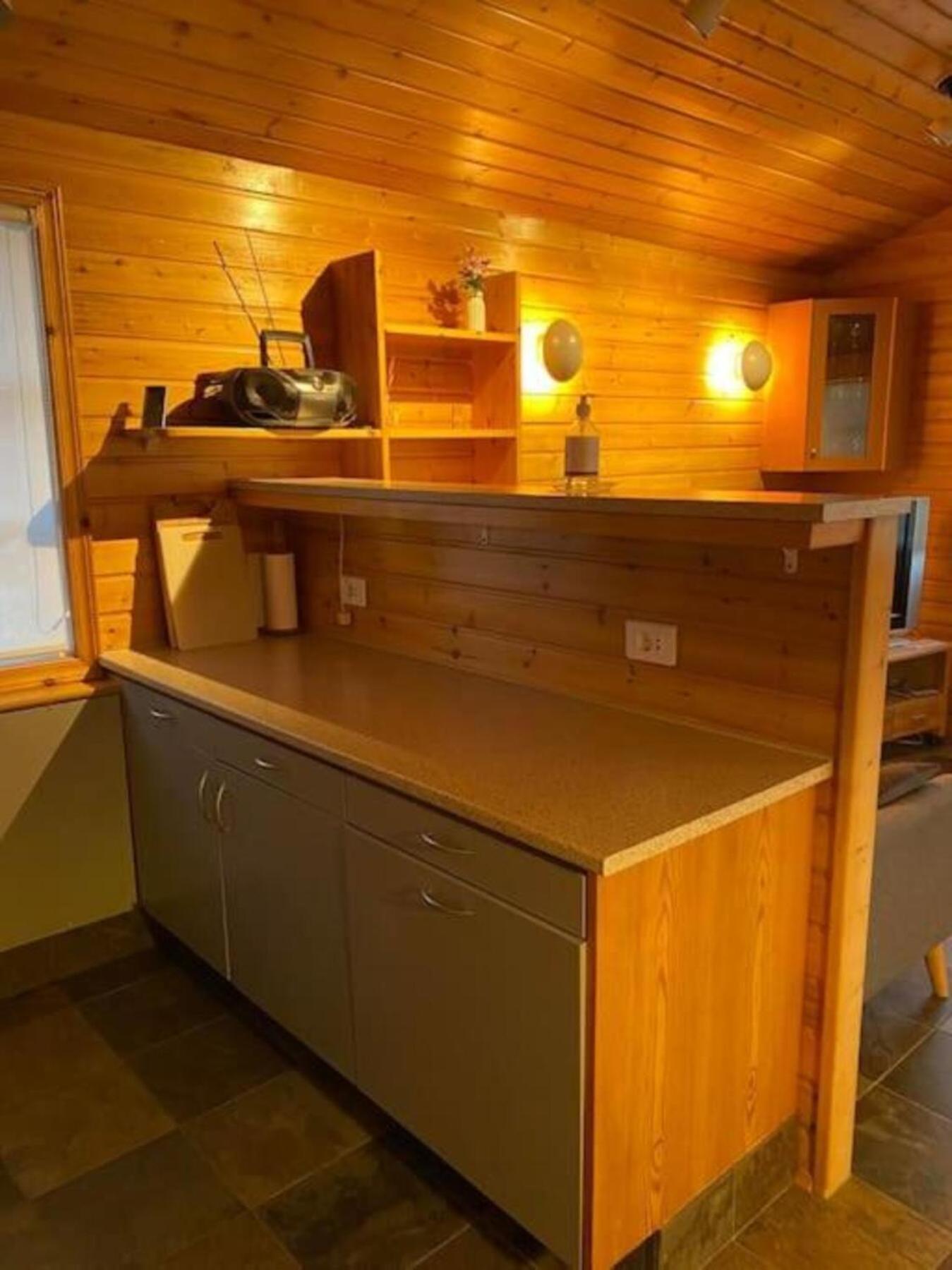 Cozy 2 Bedroom Cottage With Hot Tub Akureyri Eksteriør billede